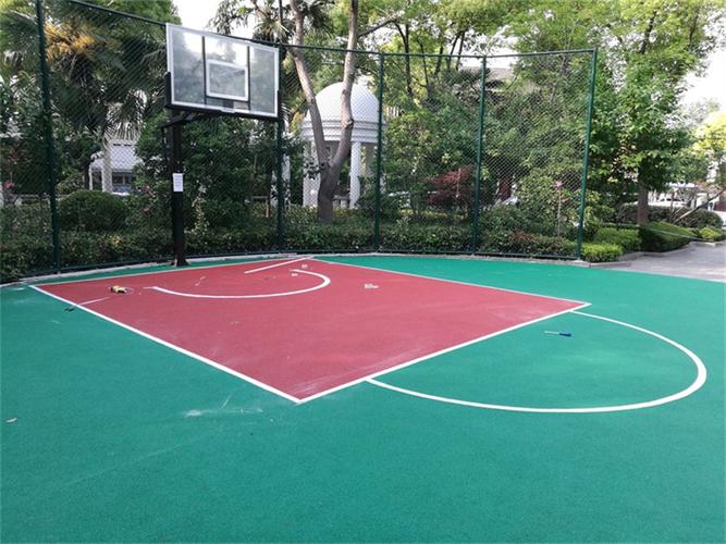 找籃球場(chǎng)地面建設(shè)廠家就到上海怡涵體育設(shè)施工程!